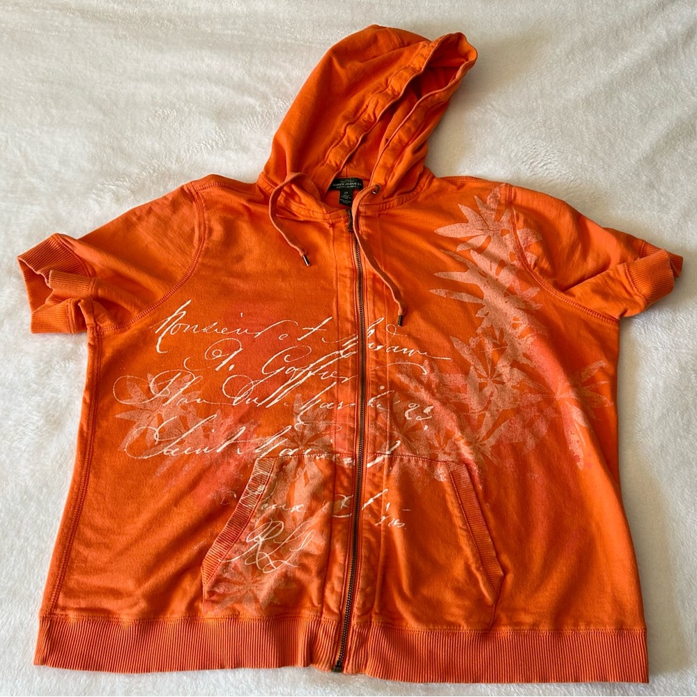EUC short sleeved hoodie - Picture 3 of 5